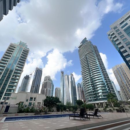 Spacious 2 Bed Apt At Marina High Floor Dubai Exterior foto